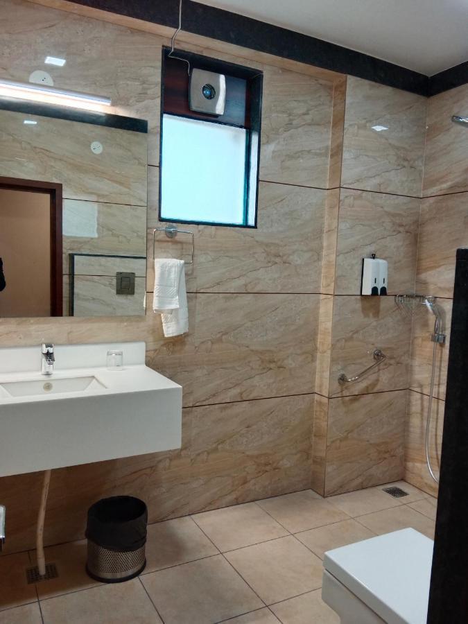 Sai Maa Hotel & Residency Puttaparthi Εξωτερικό φωτογραφία