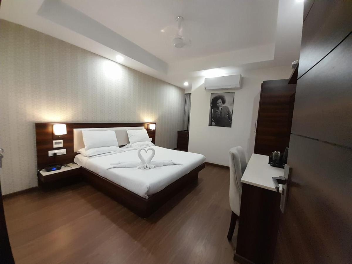 Sai Maa Hotel & Residency Puttaparthi Εξωτερικό φωτογραφία