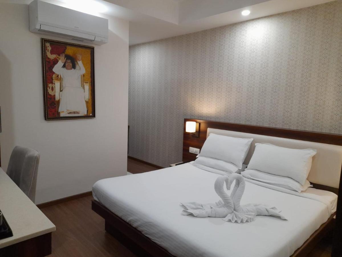 Sai Maa Hotel & Residency Puttaparthi Εξωτερικό φωτογραφία