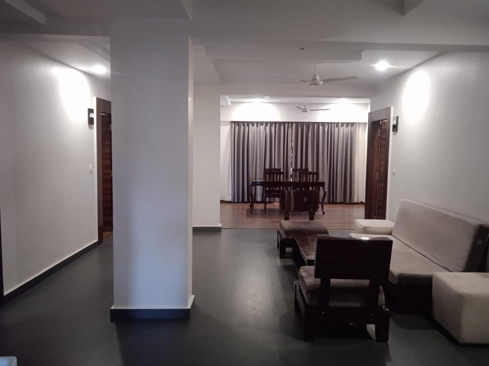 Sai Maa Hotel & Residency Puttaparthi Εξωτερικό φωτογραφία
